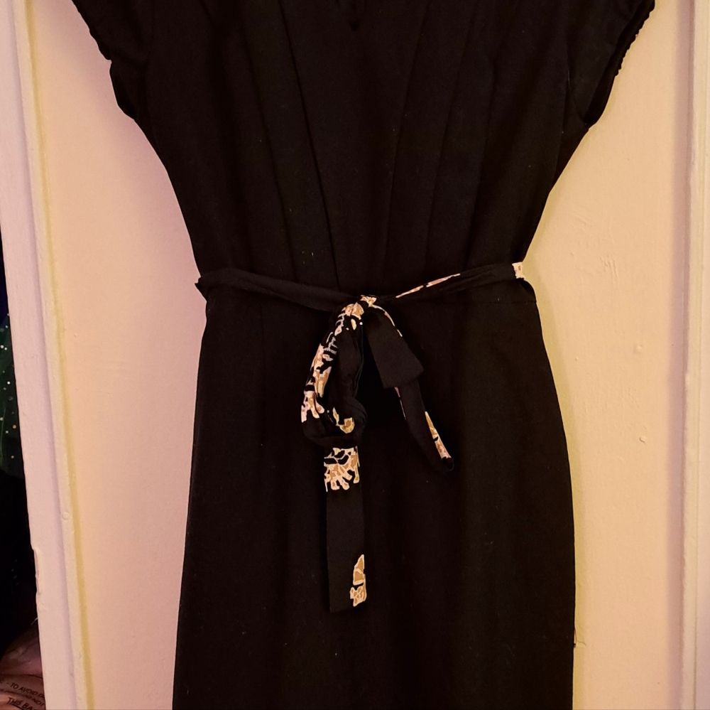 Banana Republic Stretch/Petite Little black dress